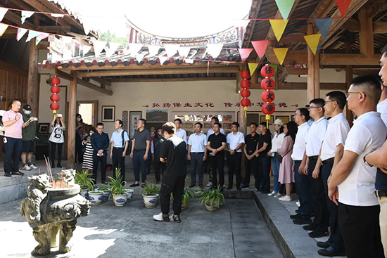 13 振興茶產業 媒體來助力  廈門市安溪商會組織媒體記者走進安溪茶鄉847.png